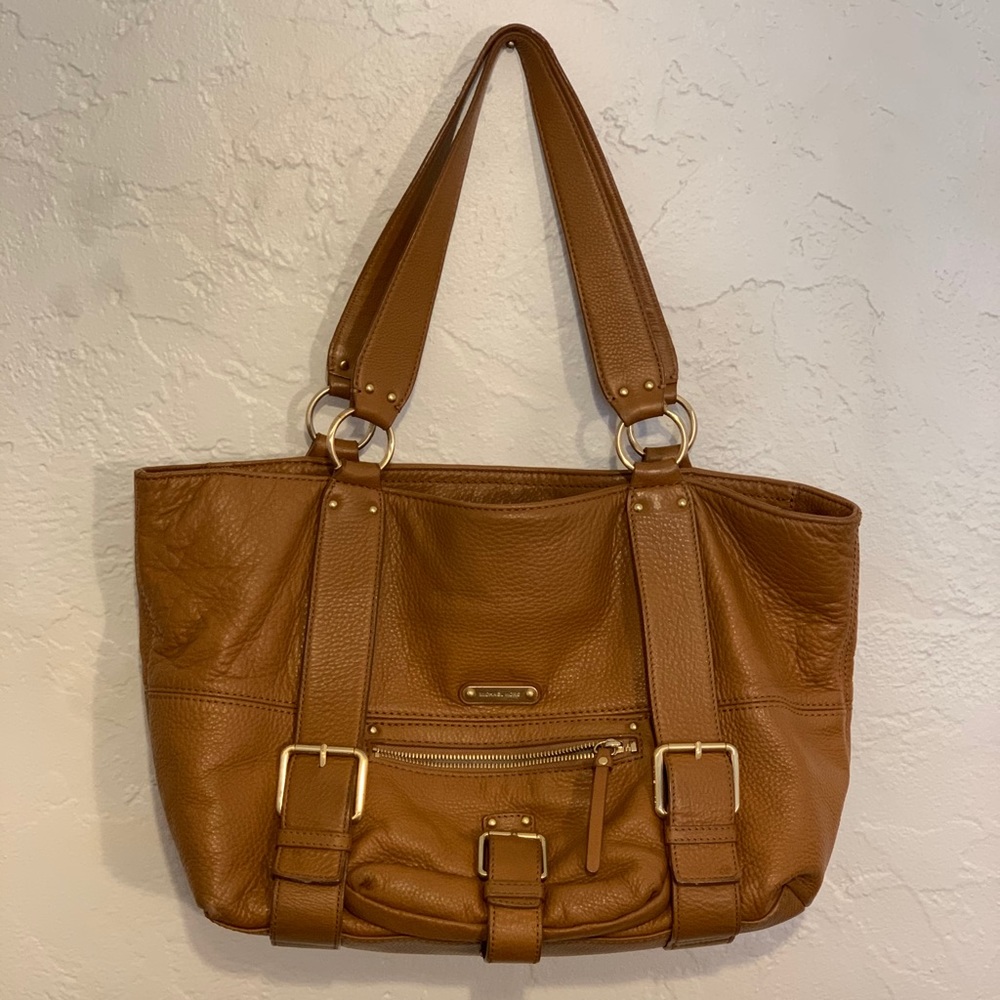 EUC Michael Kors Leather Handbag